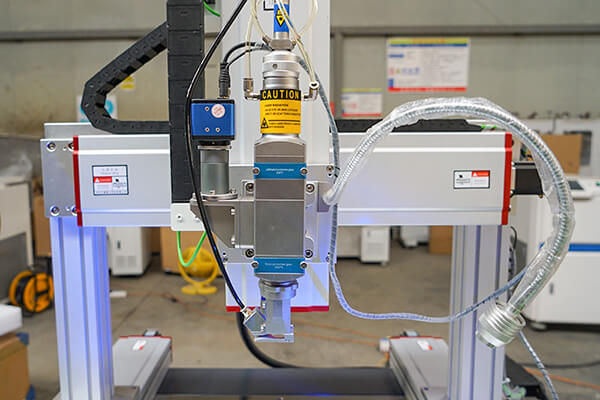 fast-speed-automatic-laser-welding-machine-kits-1