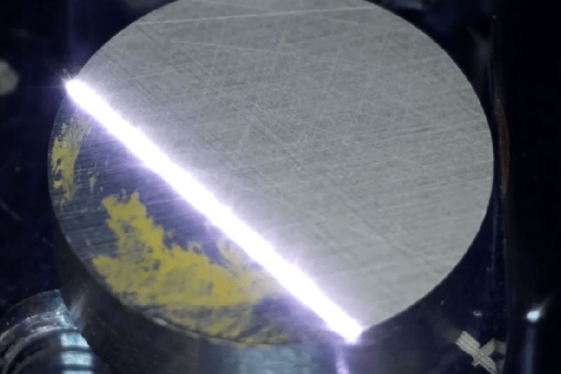 laser-cleaning-painting-from-metal