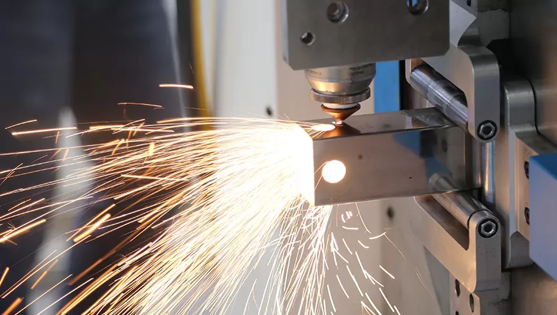 fiber laser cutting machine41