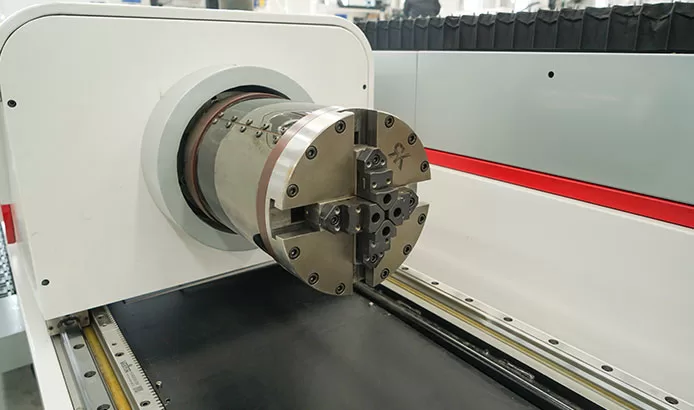 fiber laser cutting machine50