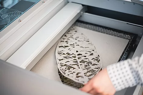 sample144 fiber laser cutting machine