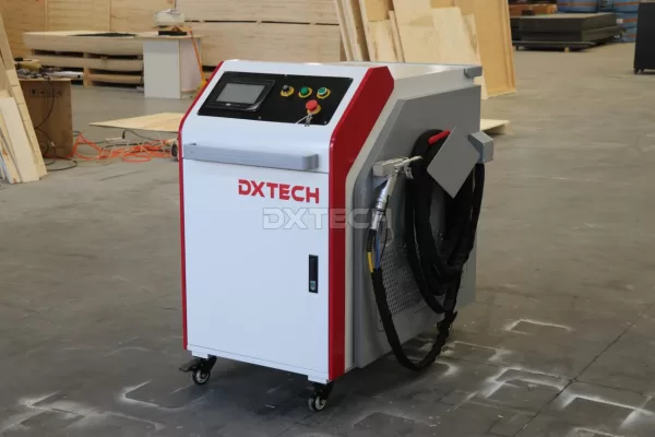 La máquina de soldadura láser 3 en 1 de DXTECH ayuda a los clientes iraquíes a mejorar la eficiencia de la soldadura