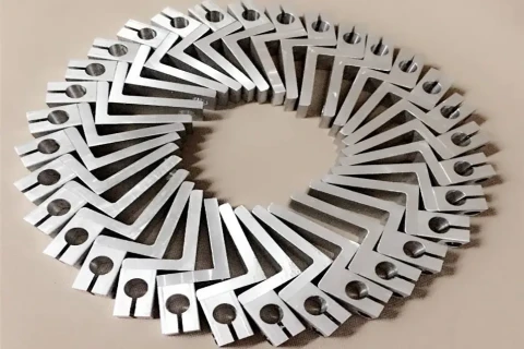 dxtech fiber laser cutting sample1