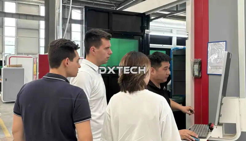 Australian customers visited the factory to inspect the cutting machine7